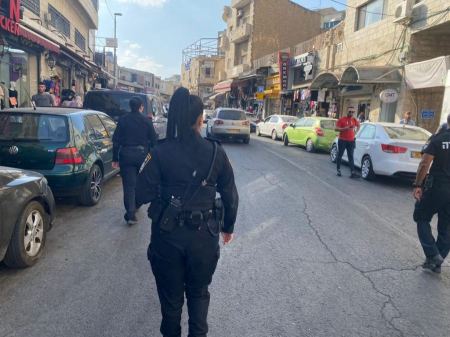 حملة لشرطة المرور في العيساوية بالقدس